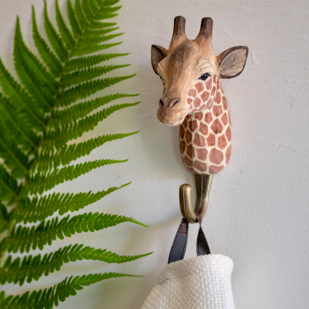 Wildlife Garden hook - giraffe - Image 3