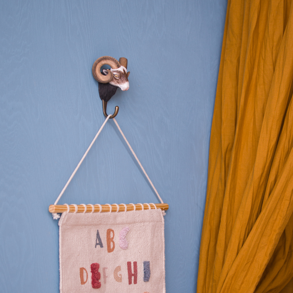 Wildlife Garden hook - ram - Image 4