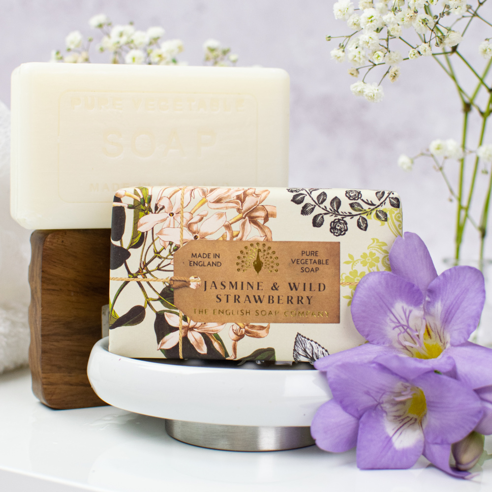 English Soap Co. savon pour les mains - jasmin et fraise - Image 2
