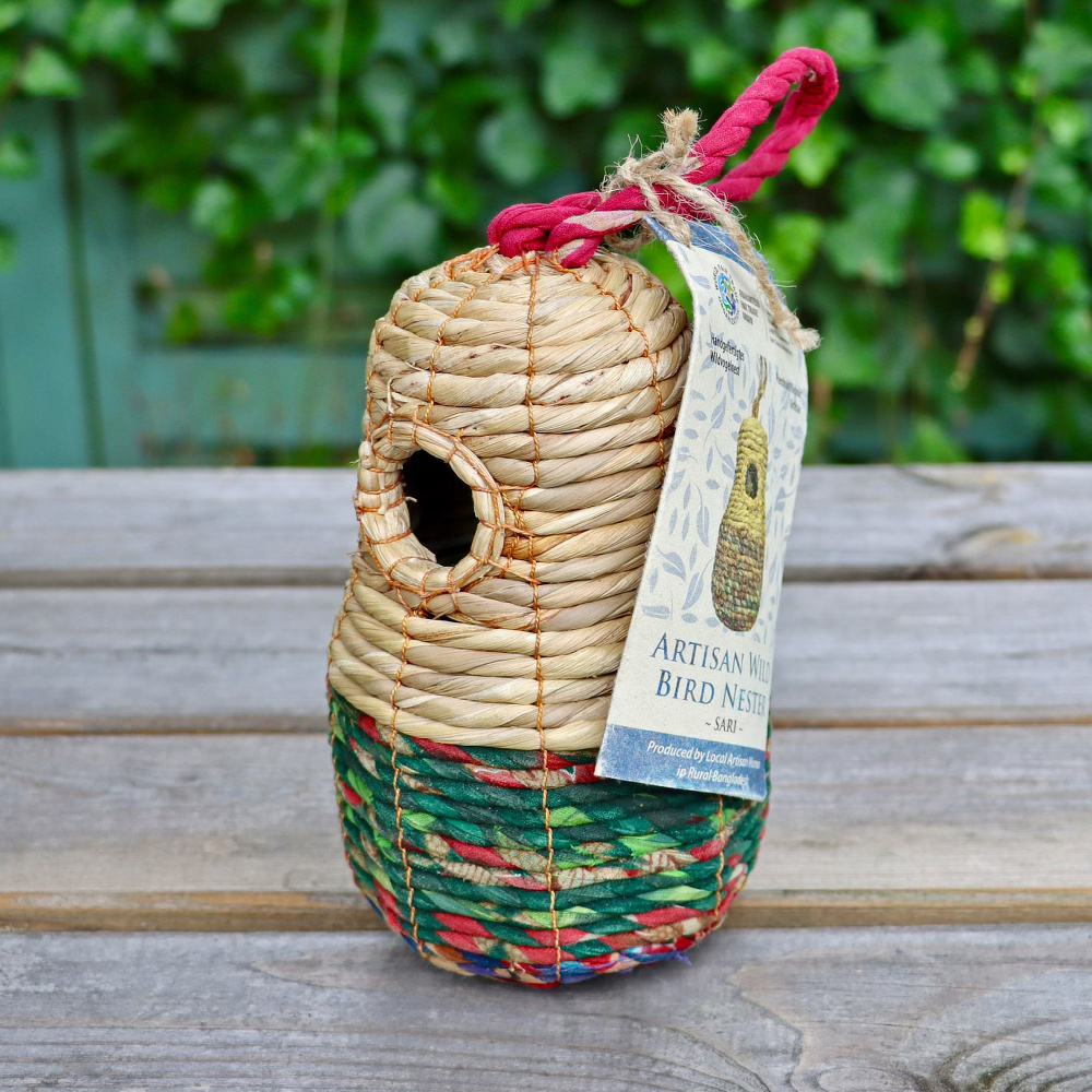 Wildlife World crafts birdhouse - Sari - Image 4