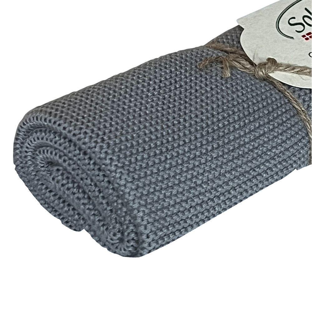 Solwang stickad handduk – Stålgrå - Bild 2