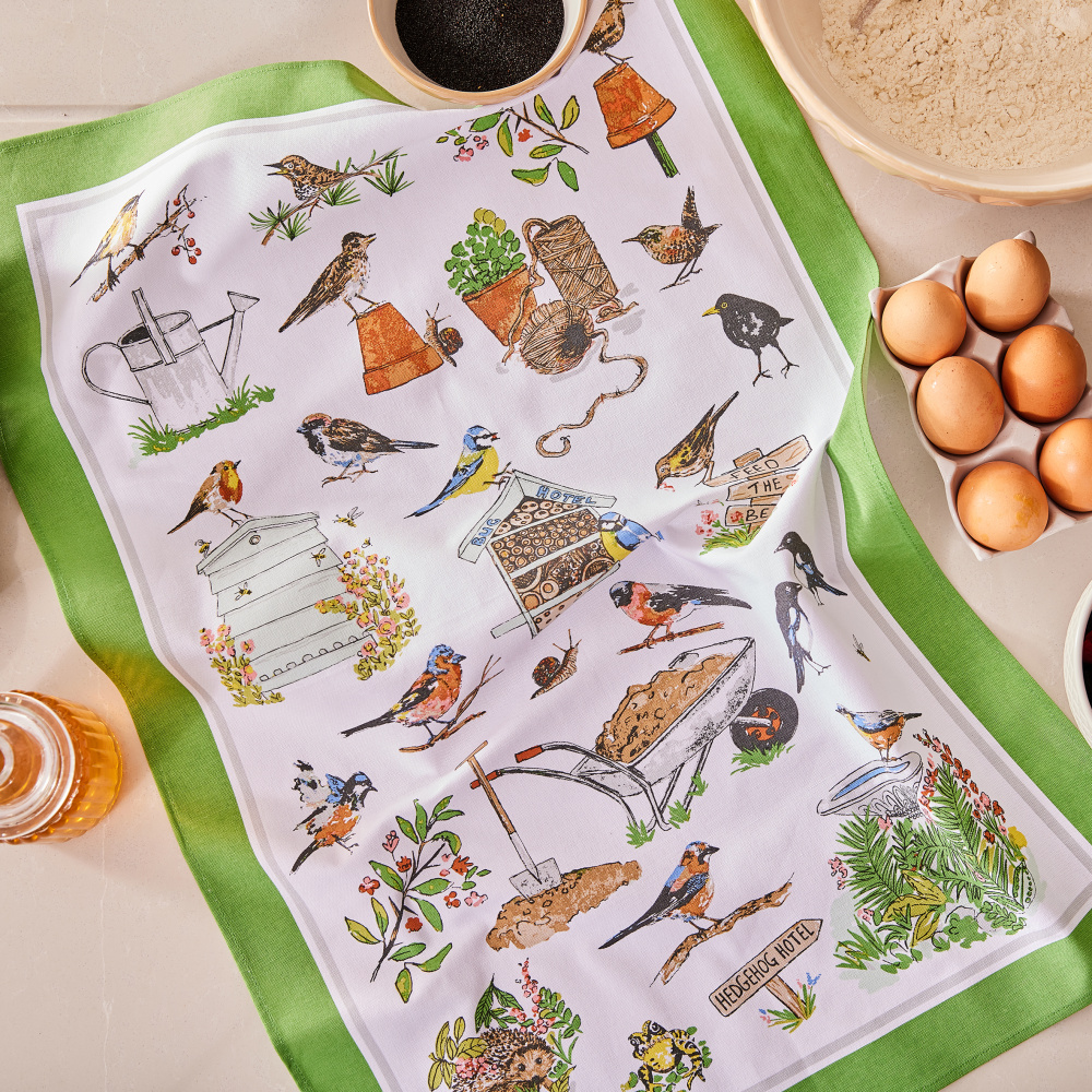 Ulster Weavers tea towel - Garden Birds - Image 2