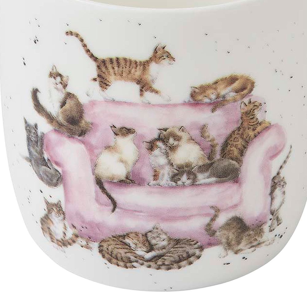 Mug Wrendale - Détente sur le canapé - Image 3