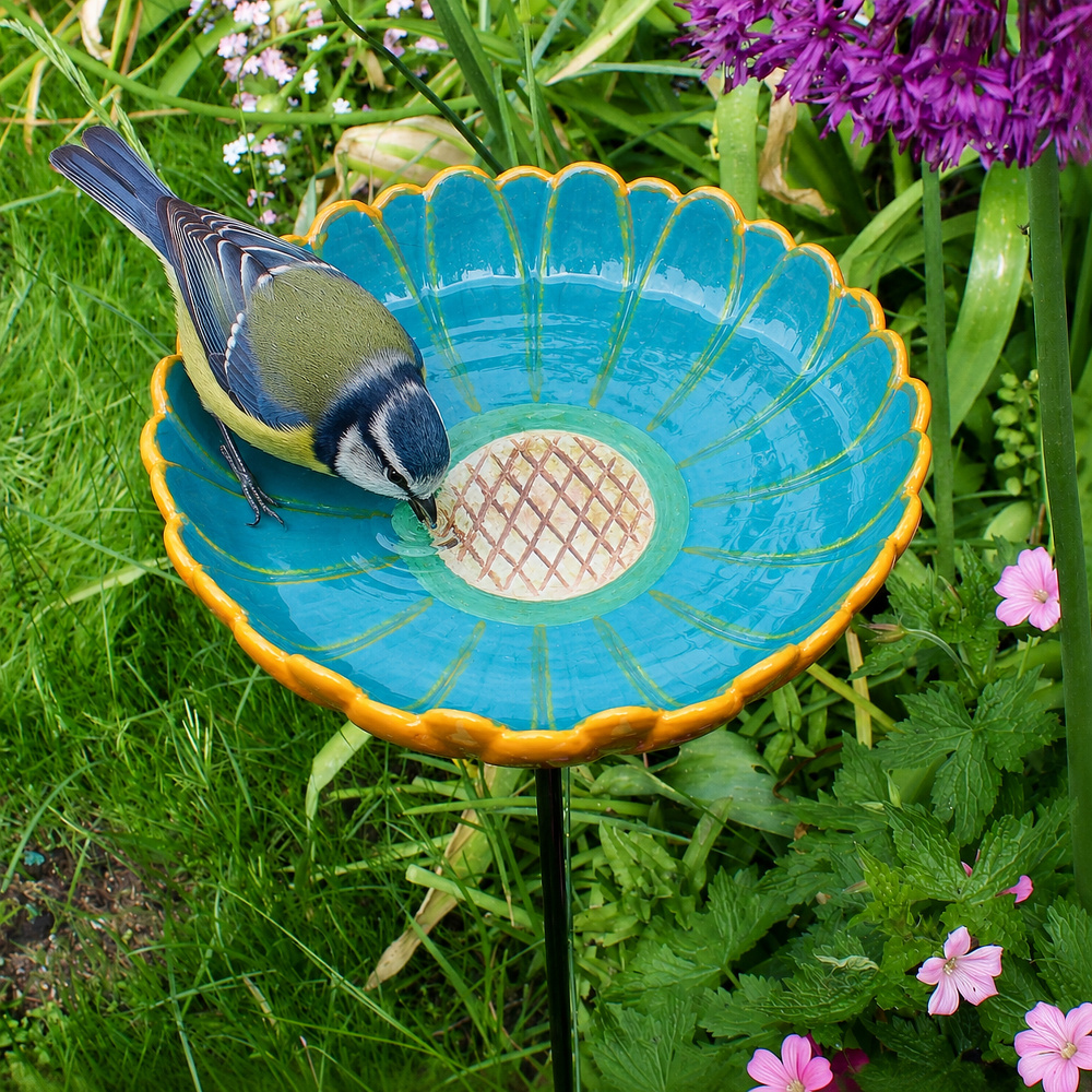 Wildlife World ceramic bird bath - daisies - Image 3