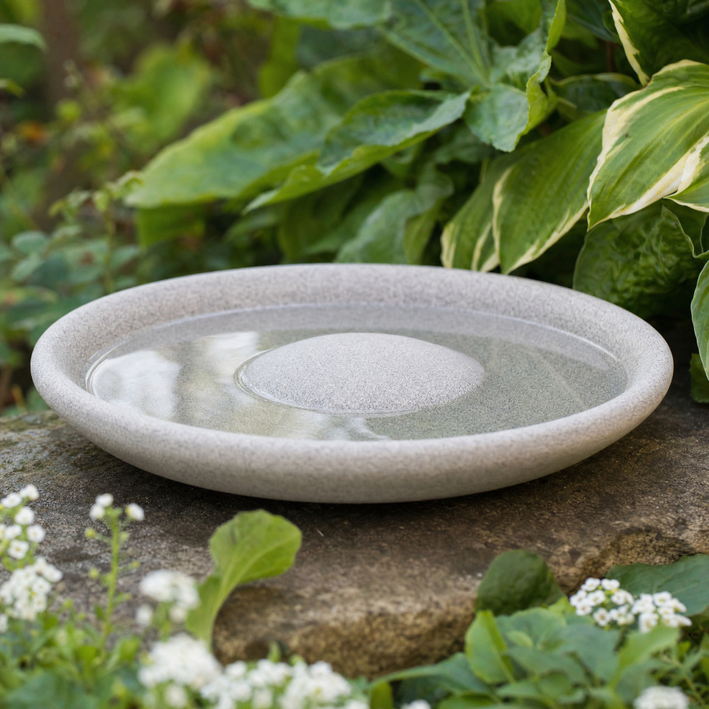 Denk bird bath in granite - Image 5