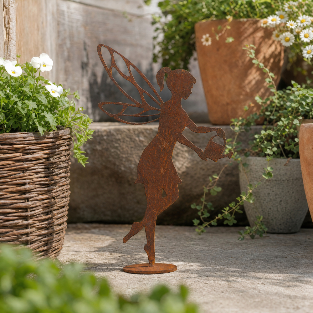 Figurine en fer de Dana - Fée à l’arrosoir - Image 4