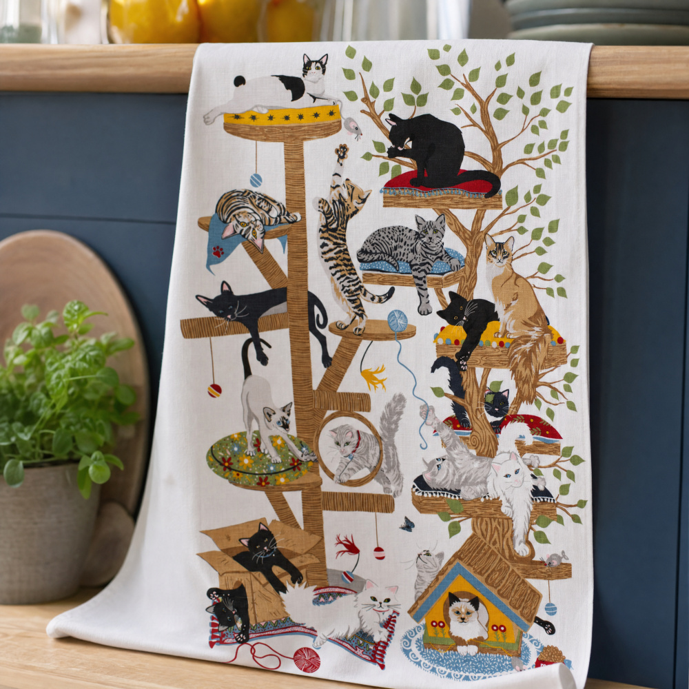 Ulster Weavers tea towel - Climbing cats - Image 2