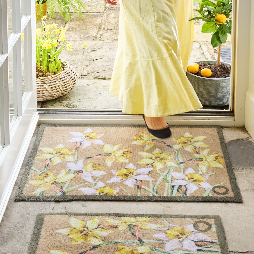 Hug Rug eco doormat, 65x85 - Daffodils - Image 2