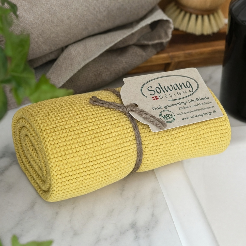 Solwang knitted towel – Bright yellow