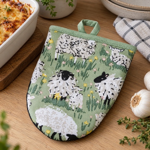 Ulster Weavers oven gloves, set of 2 - Woolly Sheep