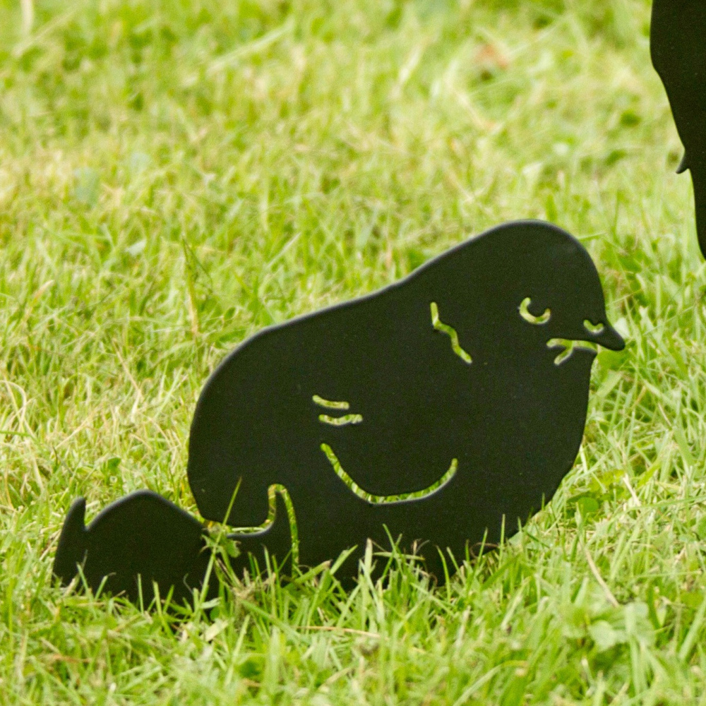 Wildlife Garden diersilhouet - kuiken met ei