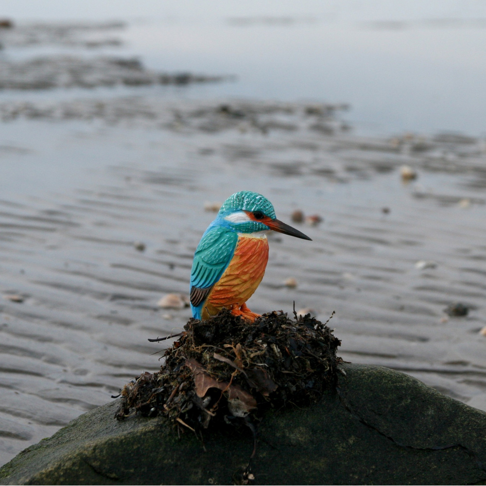 Wildlife Garden wooden bird - kingfisher - Image 3