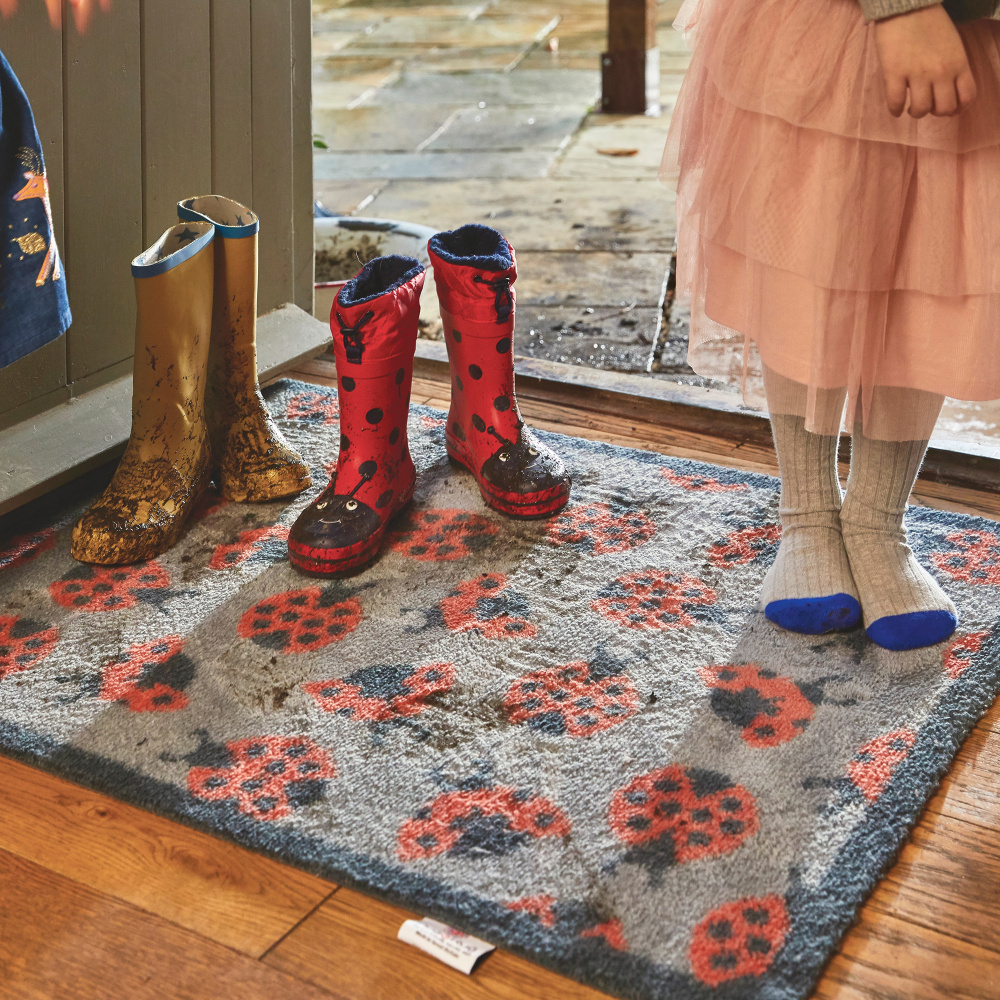 Paillasson écologique Hug Rug, 65x85 - Coccinelles - Image 2